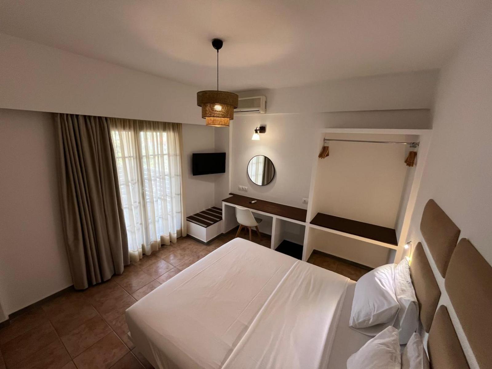 Skopelos Holidays Hotel & Spa Exterior foto